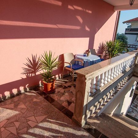 Apartman Boris Palit Exterior foto