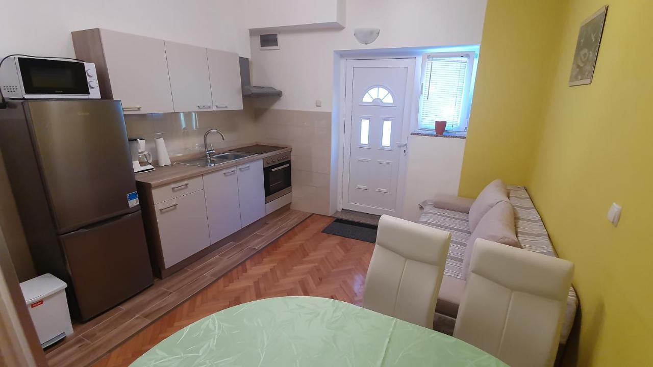 Apartman Boris Palit Exterior foto