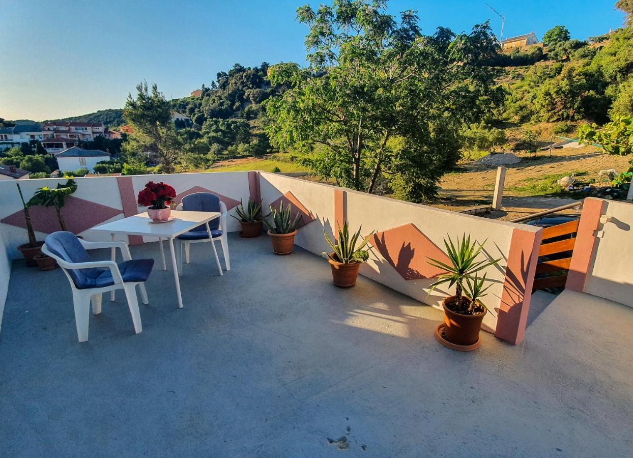 Apartman Boris Palit Exterior foto