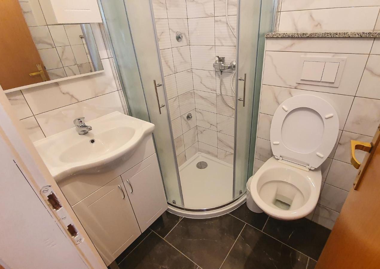 Apartman Boris Palit Exterior foto