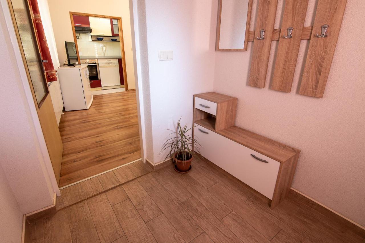 Apartman Boris Palit Exterior foto