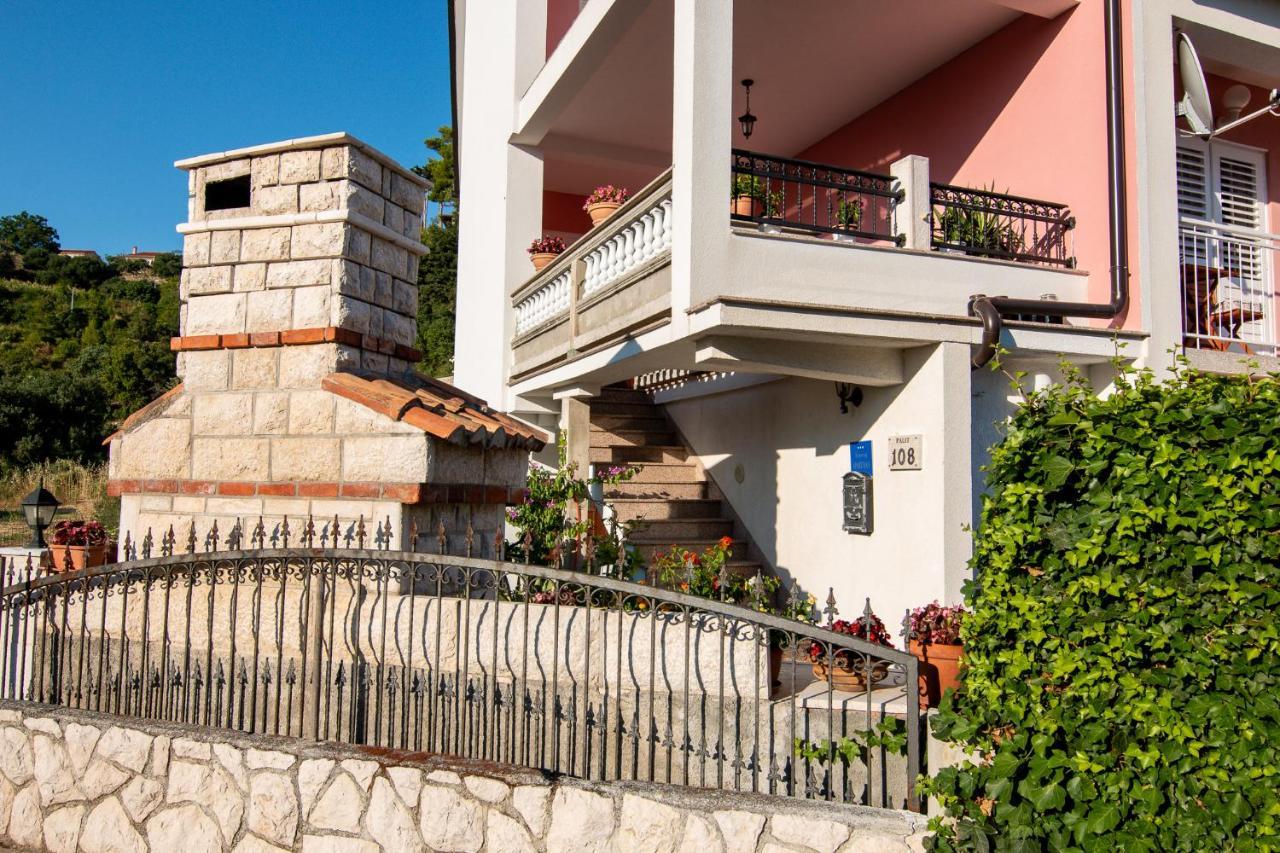 Apartman Boris Palit Exterior foto